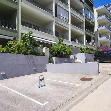 Karigo 6 Central Luxury Apartment * Makarska