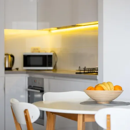 Karigo 6 Luxury