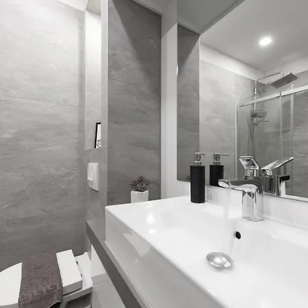 Karigo 6 Luxury *