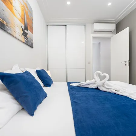 Karigo 6 Luxury Apartment Makarska